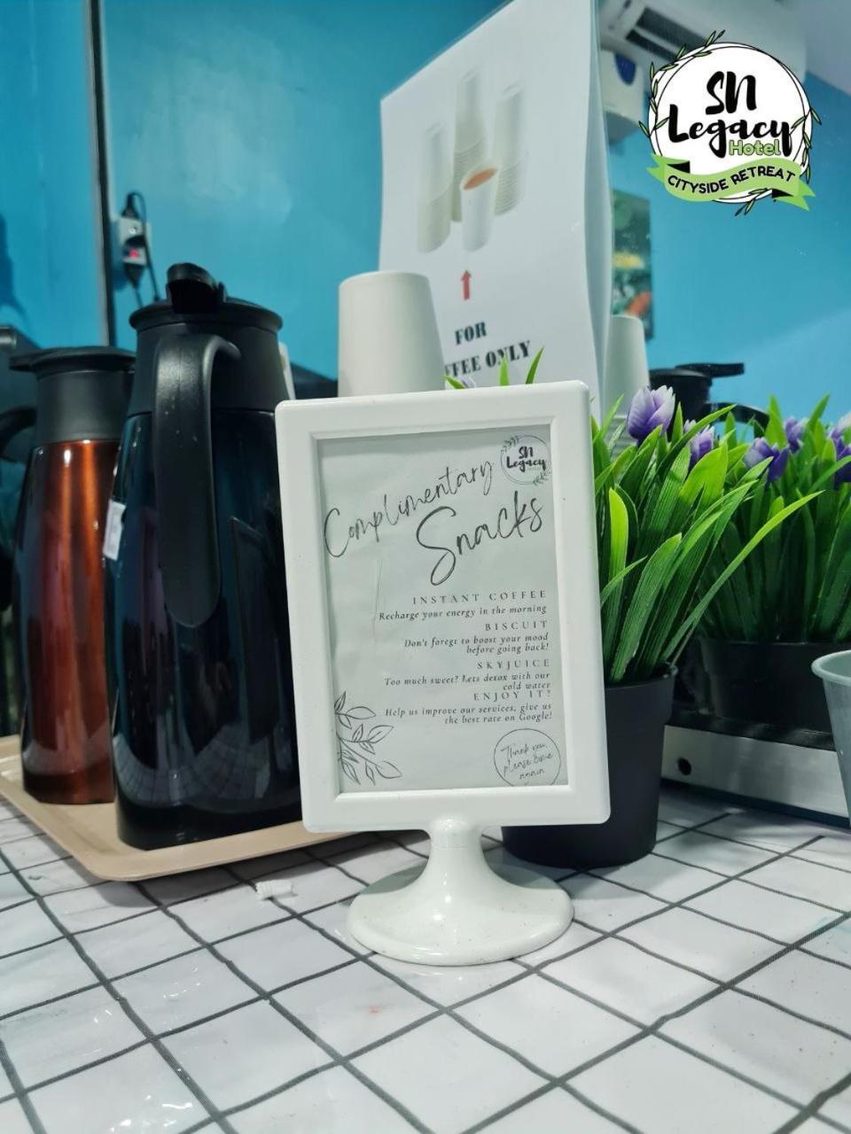 Hotel Sn Legacy Куала Теренгану Екстериор снимка