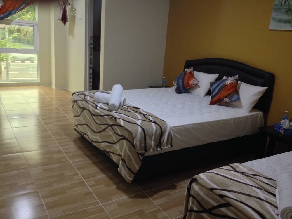 Hotel Sn Legacy Куала Теренгану Екстериор снимка